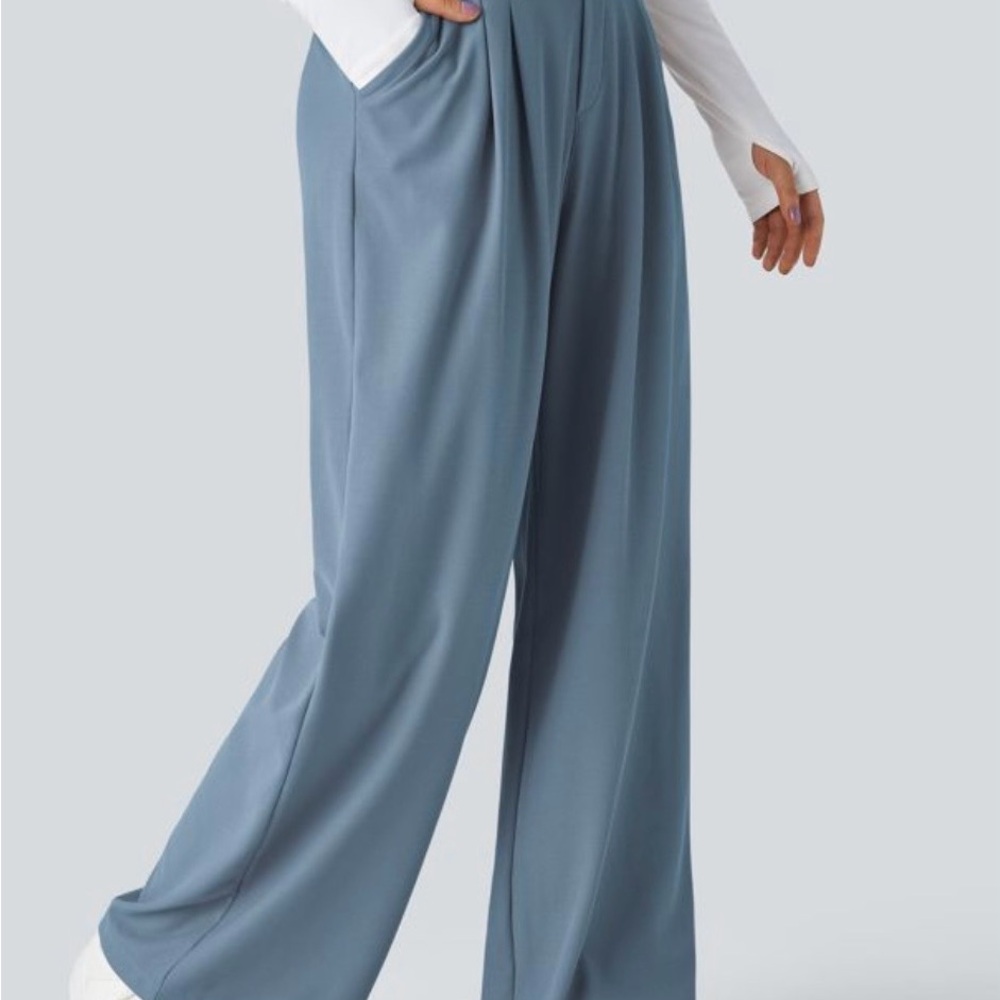 Halara Flex™ High Waisted Pocket
Wide Leg Waffle Work Pants